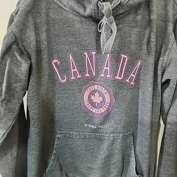 Canada Athletics Sweatshirt hoodie. Size Xlarge - Picture 4 of 6